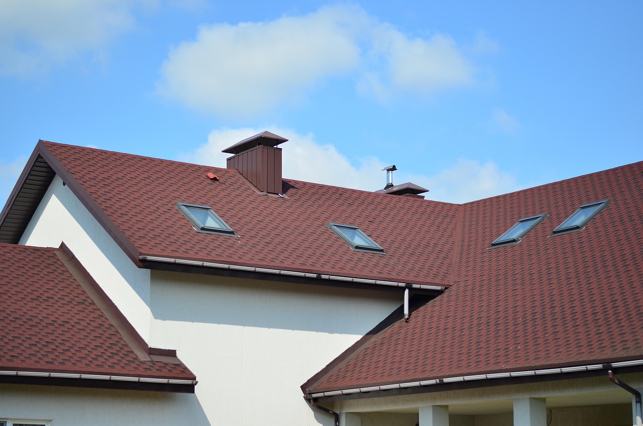 Types of Rubber Roofing Materials: EPDM, TPO, and PVC Explained
